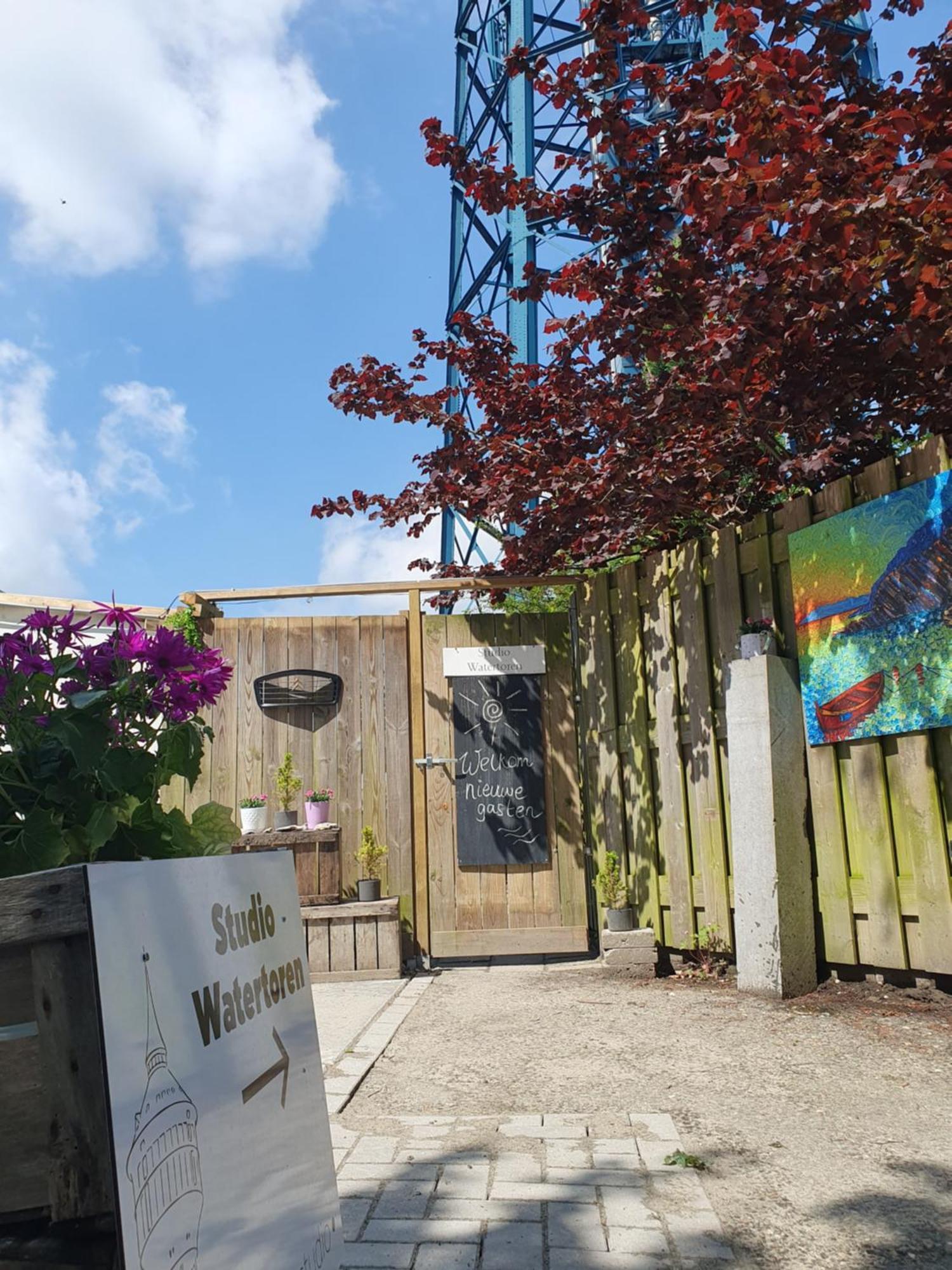Studio Watertoren Met Tuin En Gratis Parkeren Goes Luaran gambar