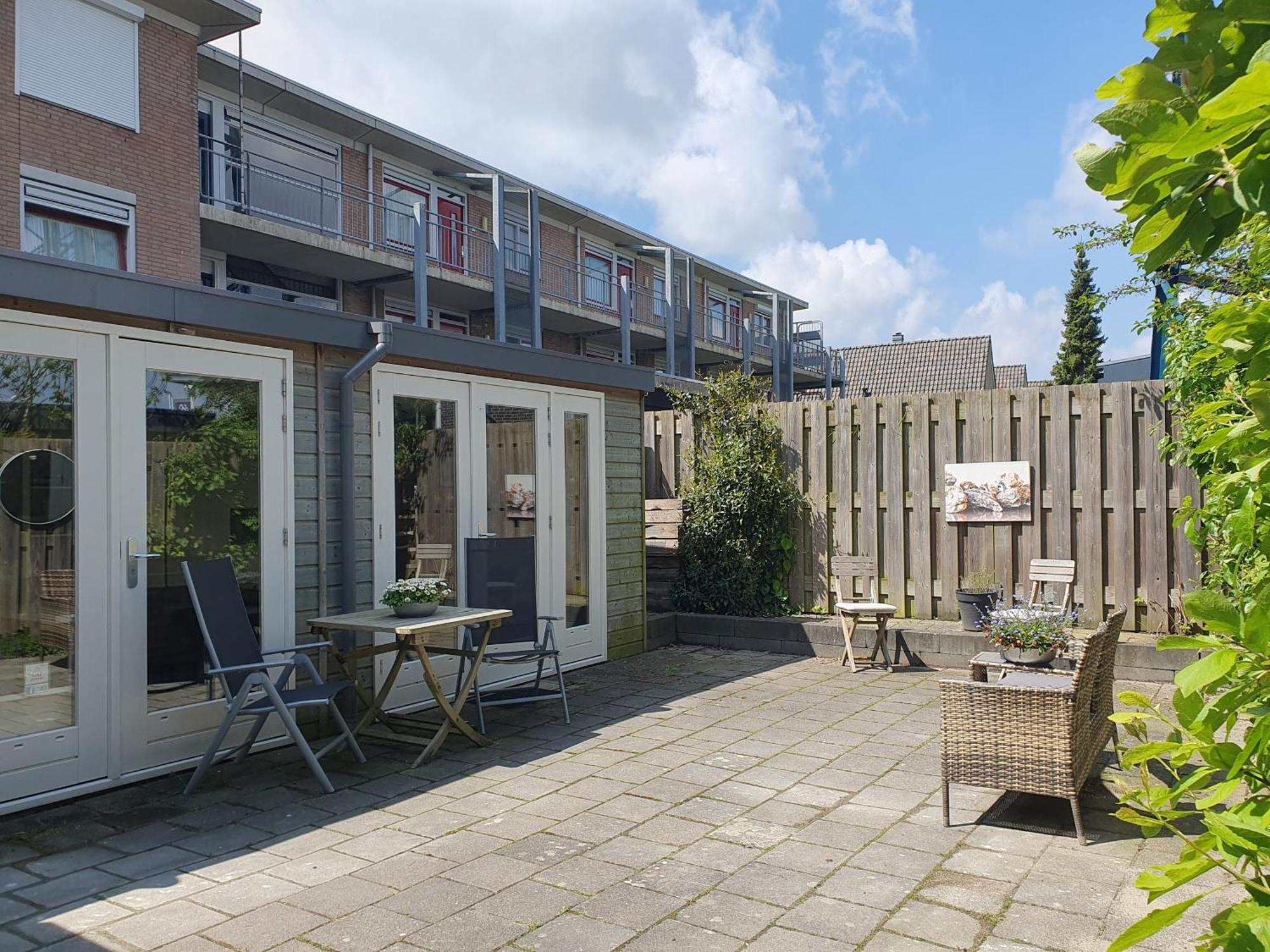 Studio Watertoren Met Tuin En Gratis Parkeren Goes Luaran gambar
